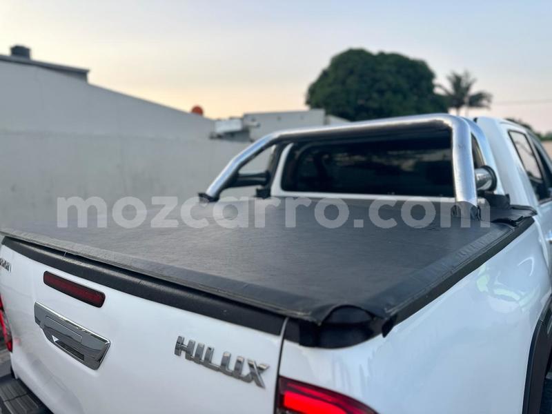 Big with watermark toyota hiluxe revo maputo maputo 22044