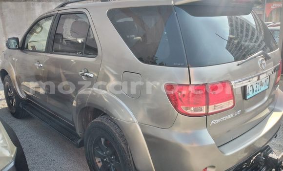 Buy Used Toyota Fortuner Brown Car in Maputo in Maputo Buy Used Toyota Fortuner Brown Car in Maputo in Maputo