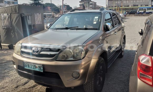 Buy Used Toyota Fortuner Brown Car in Maputo in Maputo Buy Used Toyota Fortuner Brown Car in Maputo in Maputo
