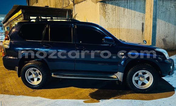 Nunua Ilio tumika Toyota Prado Bluu Gari ndani ya Maputo nchini Maputo Nunua Ilio tumika Toyota Prado Bluu Gari ndani ya Maputo nchini Maputo
