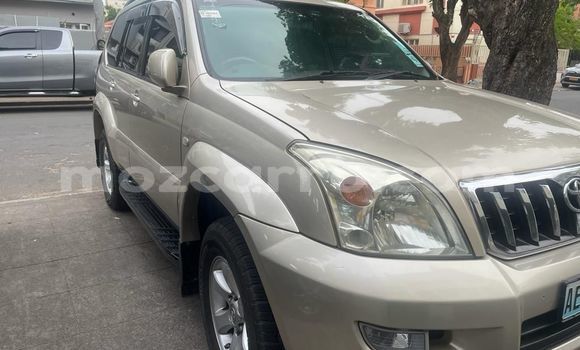 Tenga Tsaru Toyota Prado Bhurawuni Mota in Maputo in Maputo Tenga Tsaru Toyota Prado Bhurawuni Mota in Maputo in Maputo