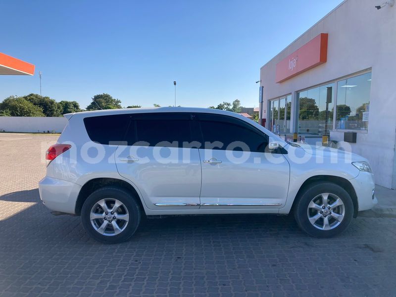 Big with watermark toyota vanguard maputo maputo 22059