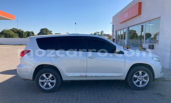 Nunua Ilio tumika Toyota Vanguard Nyeupe Gari ndani ya Maputo nchini Maputo Nunua Ilio tumika Toyota Vanguard Nyeupe Gari ndani ya Maputo nchini Maputo