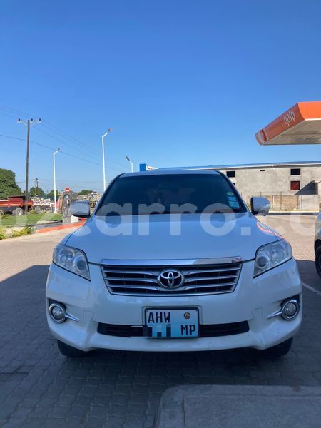 Big with watermark toyota vanguard maputo maputo 22059