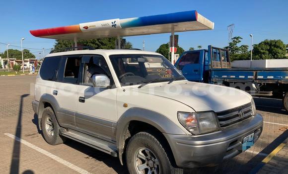 Buy Used Toyota Prado White Car in Maputo in Maputo Buy Used Toyota Prado White Car in Maputo in Maputo