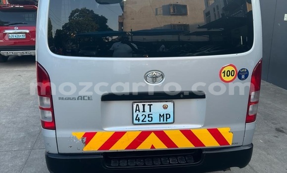 Buy Used Toyota Hiace Other Car in Maputo in Maputo Buy Used Toyota Hiace Other Car in Maputo in Maputo