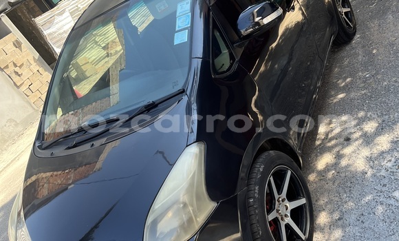 Comprar Usado Toyota Ractis Preto Carro em Moçambique em Nampula Comprar Usado Toyota Ractis Preto Carro em Moçambique em Nampula