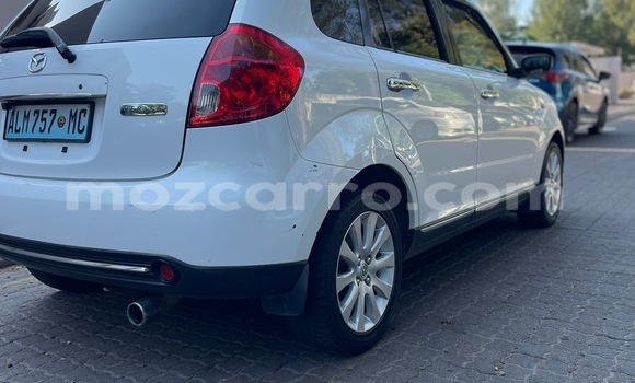 Comprar Usado Mazda Verisa Branco Carro em Moçambique em Nampula Comprar Usado Mazda Verisa Branco Carro em Moçambique em Nampula