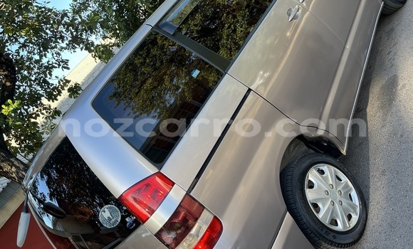 Buy Used Toyota Noah Other Car in Mocambique in Nampula Buy Used Toyota Noah Other Car in Mocambique in Nampula