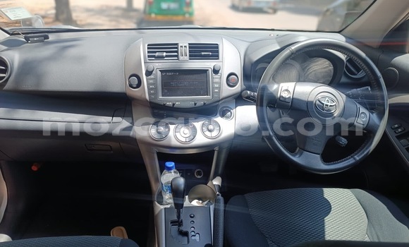 Comprar Usado Toyota RAV4 De outros Carro em Maputo em Maputo Comprar Usado Toyota RAV4 De outros Carro em Maputo em Maputo
