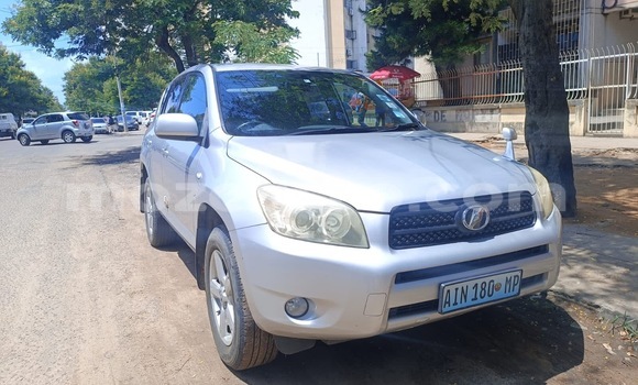 Comprar Usado Toyota RAV4 De outros Carro em Maputo em Maputo Comprar Usado Toyota RAV4 De outros Carro em Maputo em Maputo