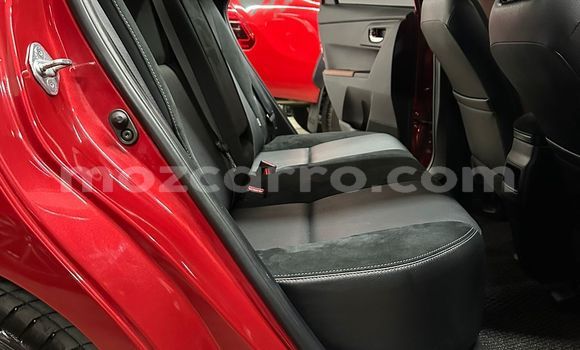 Comprar Novo Toyota Auris Vermelho Carro em Maputo em Maputo Comprar Novo Toyota Auris Vermelho Carro em Maputo em Maputo