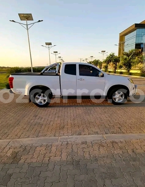 Big with watermark isuzu d max maputo maputo 22087