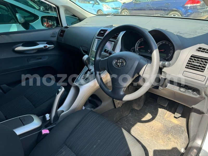 Big with watermark toyota auris maputo maputo 22090