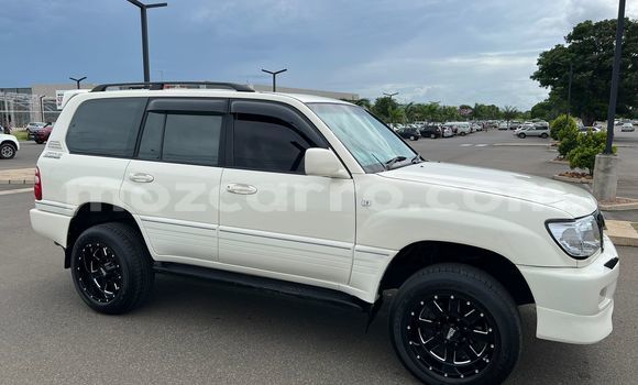 Nunua Ilio tumika Toyota Land Cruiser Nyeupe Gari ndani ya Maputo nchini Maputo Nunua Ilio tumika Toyota Land Cruiser Nyeupe Gari ndani ya Maputo nchini Maputo