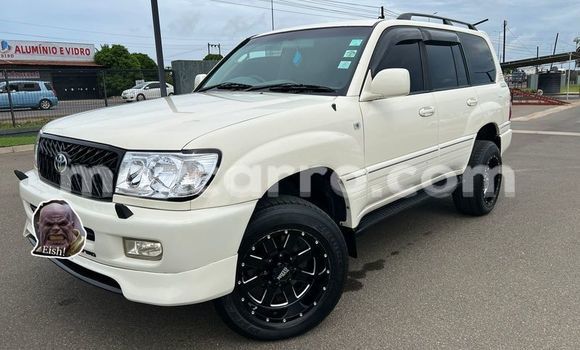 Buy Used Toyota Land Cruiser White Car in Maputo in Maputo Buy Used Toyota Land Cruiser White Car in Maputo in Maputo