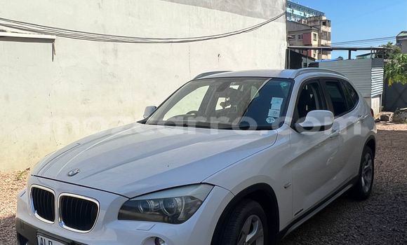Tenga Tsaru BMW X1 Chena Mota in Maputo in Maputo