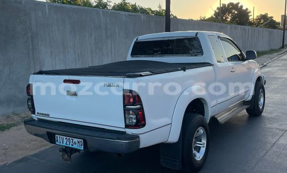 Comprar Novo Toyota Hilux Branco Carro em Maputo em Maputo Comprar Novo Toyota Hilux Branco Carro em Maputo em Maputo