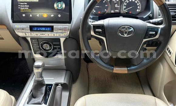 Buy Used Toyota Land Cruiser Prado White Car in Maputo in Maputo Buy Used Toyota Land Cruiser Prado White Car in Maputo in Maputo