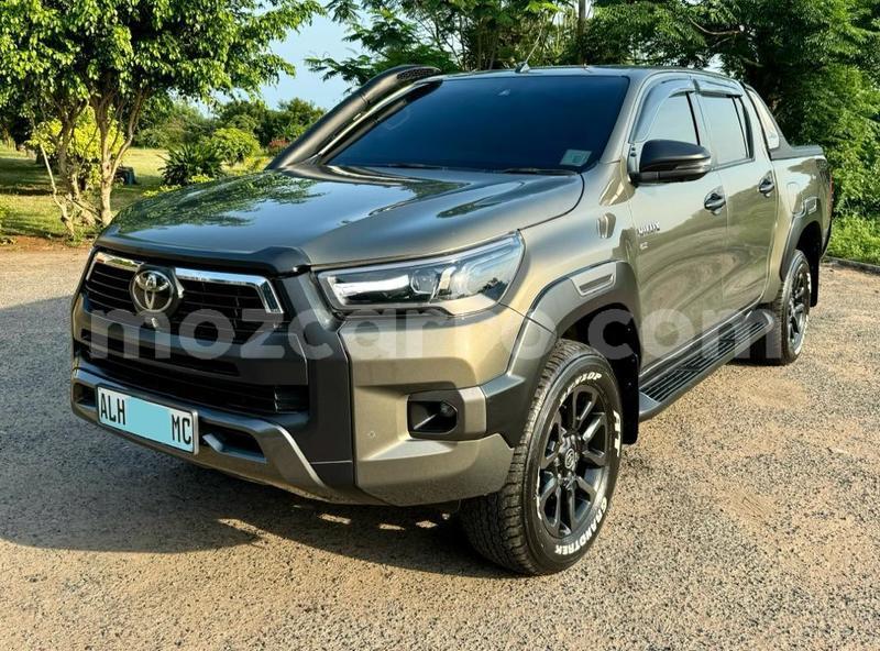 Big with watermark toyota hiluxe revo maputo maputo 22126