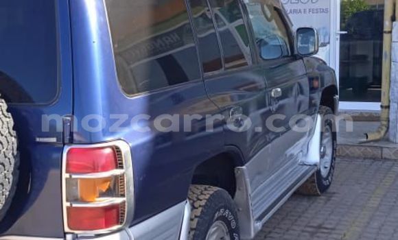Buy Used Mitsubishi Pajero Blue Car in Maputo in Maputo Buy Used Mitsubishi Pajero Blue Car in Maputo in Maputo