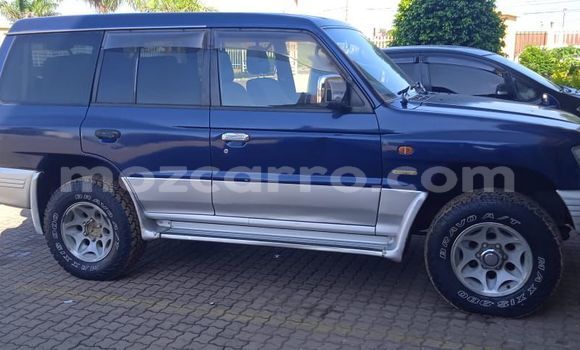 Buy Used Mitsubishi Pajero Blue Car in Maputo in Maputo Buy Used Mitsubishi Pajero Blue Car in Maputo in Maputo