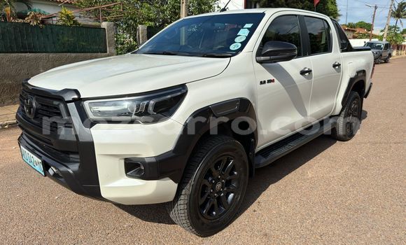 Nunua Ilio tumika Toyota Hiluxe Revo Nyeupe Gari ndani ya Maputo nchini Maputo Nunua Ilio tumika Toyota Hiluxe Revo Nyeupe Gari ndani ya Maputo nchini Maputo
