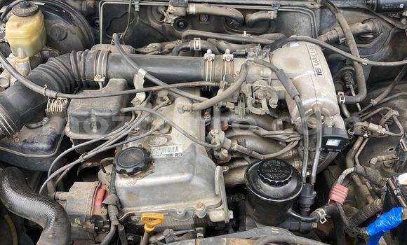 Nunua Ilio tumika Toyota Hilux Nyeusi Gari ndani ya Maputo nchini Maputo Nunua Ilio tumika Toyota Hilux Nyeusi Gari ndani ya Maputo nchini Maputo