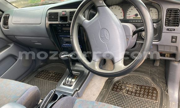 Nunua Ilio tumika Toyota Hilux Nyeusi Gari ndani ya Maputo nchini Maputo Nunua Ilio tumika Toyota Hilux Nyeusi Gari ndani ya Maputo nchini Maputo