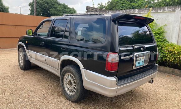Nunua Ilio tumika Toyota Hilux Nyeusi Gari ndani ya Maputo nchini Maputo Nunua Ilio tumika Toyota Hilux Nyeusi Gari ndani ya Maputo nchini Maputo