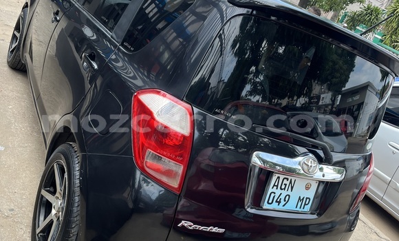 Comprar Usado Toyota Ractis Preto Carro em Moçambique em Nampula Comprar Usado Toyota Ractis Preto Carro em Moçambique em Nampula