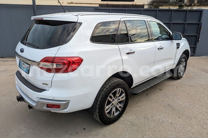 Big with watermark ford everest nampula mocambique 22159