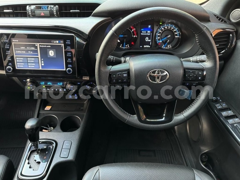 Big with watermark toyota hiluxe revo nampula mocambique 22165