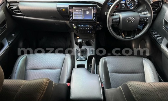 Buy Used Toyota Hiluxe Revo Other Car in Mocambique in Nampula Buy Used Toyota Hiluxe Revo Other Car in Mocambique in Nampula