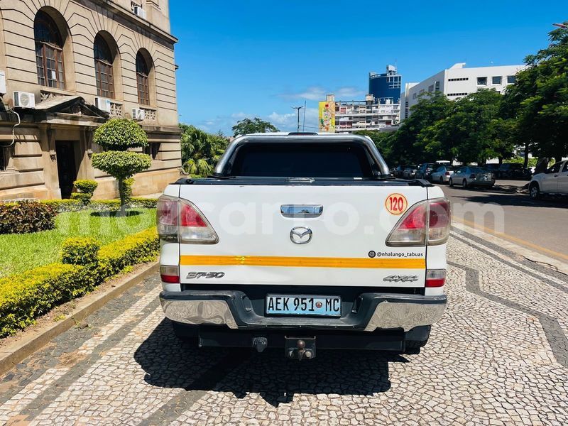 Big with watermark mazda bt 50 maputo maputo 22168