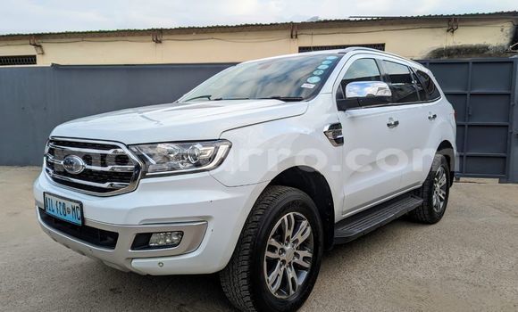 Buy Used Ford Everest White Car in Maputo in Maputo Buy Used Ford Everest White Car in Maputo in Maputo