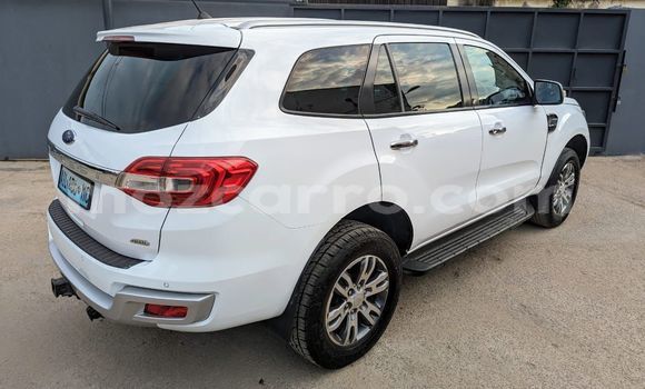 Buy Used Ford Everest White Car in Maputo in Maputo Buy Used Ford Everest White Car in Maputo in Maputo