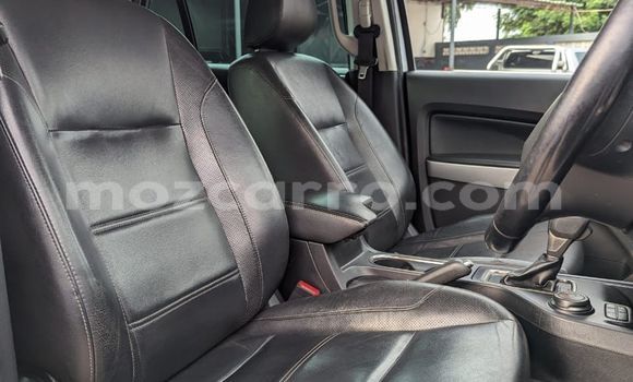 Buy Used Ford Everest White Car in Maputo in Maputo Buy Used Ford Everest White Car in Maputo in Maputo