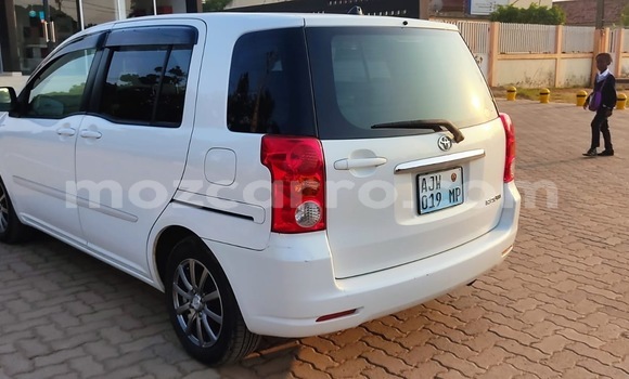 Comprar Usado Toyota Raum Branco Carro em Maputo em Maputo Comprar Usado Toyota Raum Branco Carro em Maputo em Maputo