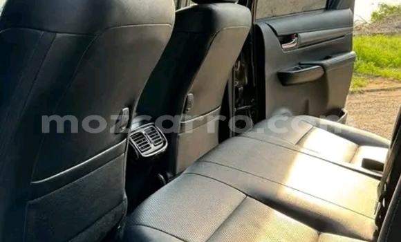 Nunua Mpya Toyota Hiluxe Revo Nyingine Gari ndani ya Maputo nchini Maputo Nunua Mpya Toyota Hiluxe Revo Nyingine Gari ndani ya Maputo nchini Maputo