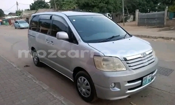 Tenga Tsaru Toyota Noah Zvimwe Mota in Maputo in Maputo Tenga Tsaru Toyota Noah Zvimwe Mota in Maputo in Maputo