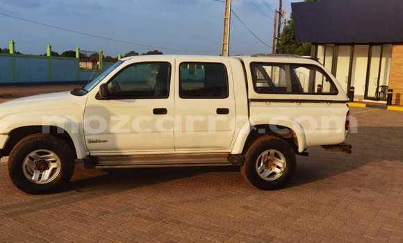 Buy Used Toyota Hilux White Car in Maputo in Maputo Buy Used Toyota Hilux White Car in Maputo in Maputo