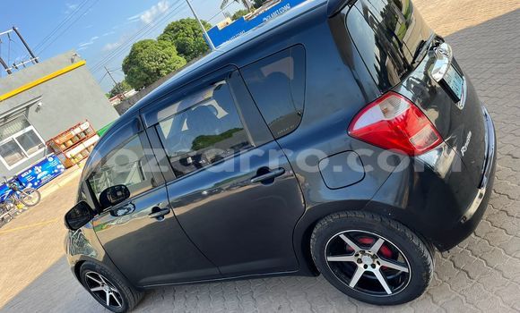 Comprar Usado Toyota Ractis Preto Carro em Maputo em Maputo Comprar Usado Toyota Ractis Preto Carro em Maputo em Maputo