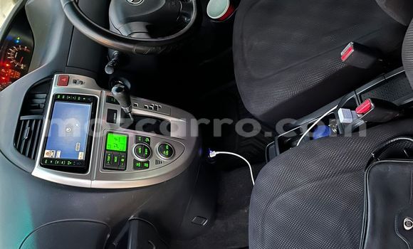 Comprar Usado Toyota Ractis Preto Carro em Maputo em Maputo Comprar Usado Toyota Ractis Preto Carro em Maputo em Maputo