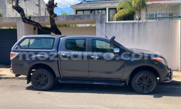 Nunua Ilio tumika Mazda BT-50 Fedha Gari ndani ya Maputo nchini Maputo Nunua Ilio tumika Mazda BT-50 Fedha Gari ndani ya Maputo nchini Maputo