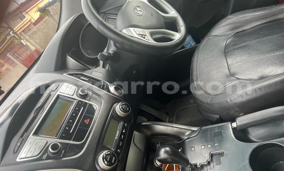 Buy Used Hyundai ix35 Red Car in Maputo in Maputo Buy Used Hyundai ix35 Red Car in Maputo in Maputo