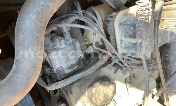 Nunua Ilio tumika Toyota Surf Bluu Gari ndani ya Maputo nchini Maputo Nunua Ilio tumika Toyota Surf Bluu Gari ndani ya Maputo nchini Maputo