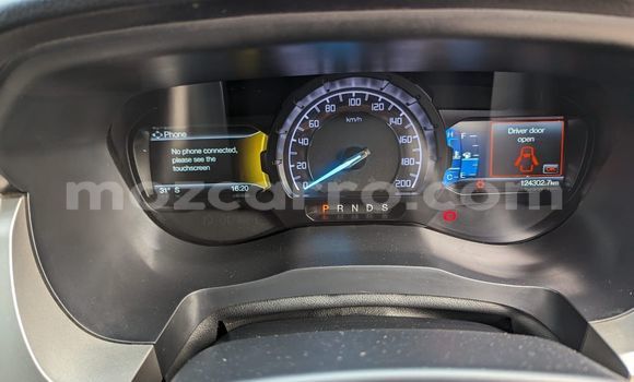 Comprar Usado Ford Everest Branco Carro em Maputo em Maputo Comprar Usado Ford Everest Branco Carro em Maputo em Maputo