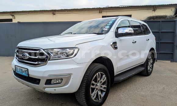 Comprar Usado Ford Everest Branco Carro em Maputo em Maputo Comprar Usado Ford Everest Branco Carro em Maputo em Maputo