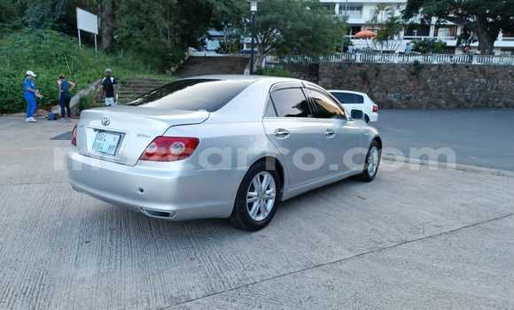 Nunua Ilio tumika Toyota Mark X Fedha Gari ndani ya Maputo nchini Maputo Nunua Ilio tumika Toyota Mark X Fedha Gari ndani ya Maputo nchini Maputo